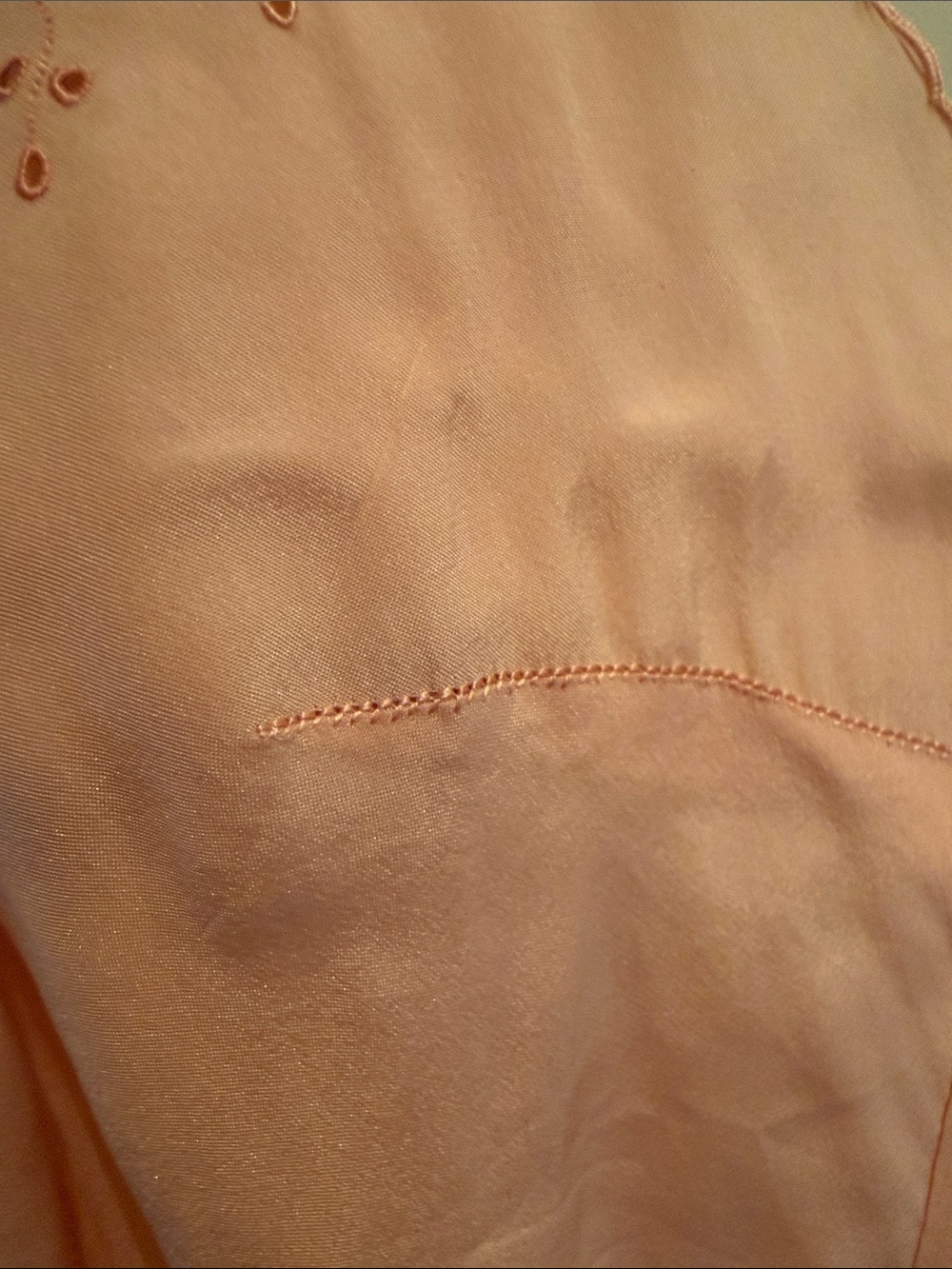 VintagePeach Satin Slip  Women Intimates & Sleepwear - Picture 4 of 14